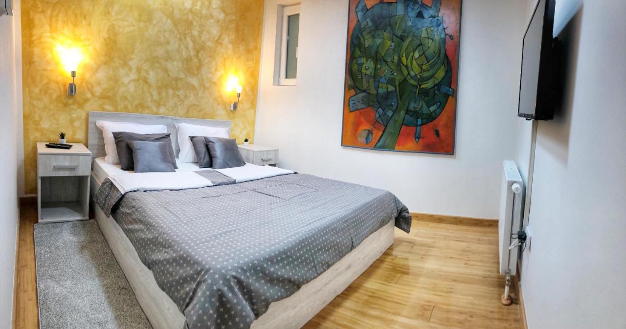 Tepic Garni Hotel Temerin エクステリア 写真