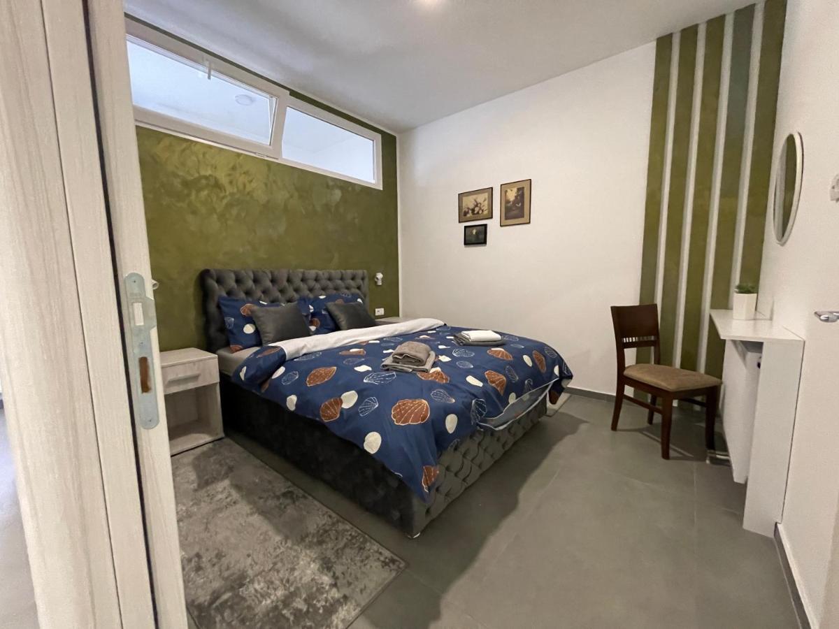 Tepic Garni Hotel Temerin エクステリア 写真