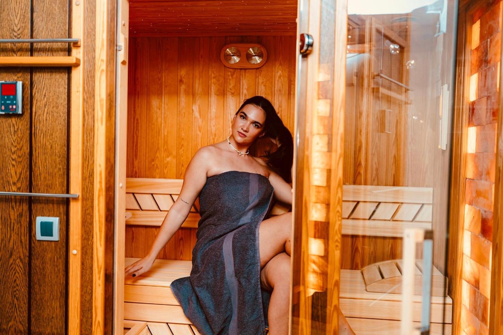 Tepic Garni Hotel Temerin エクステリア 写真